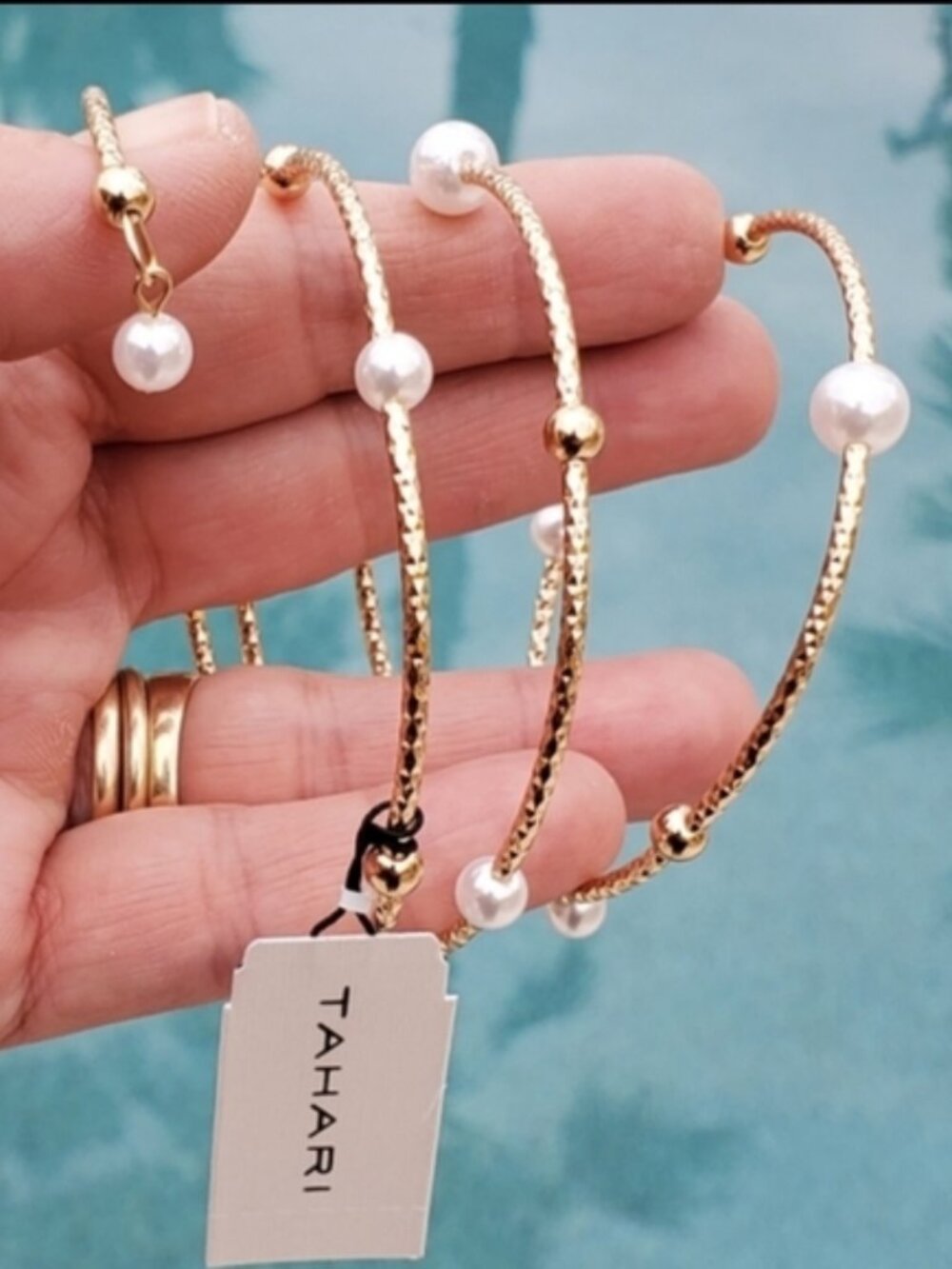 TAHARI Hammered Gold Pearl Bracelet Coil Memory Wire Wrap Spiral Bangle Bypass